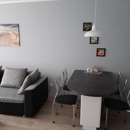 Apartament Caloroczny Blizej Morza Kołobrzeg Exteriör bild