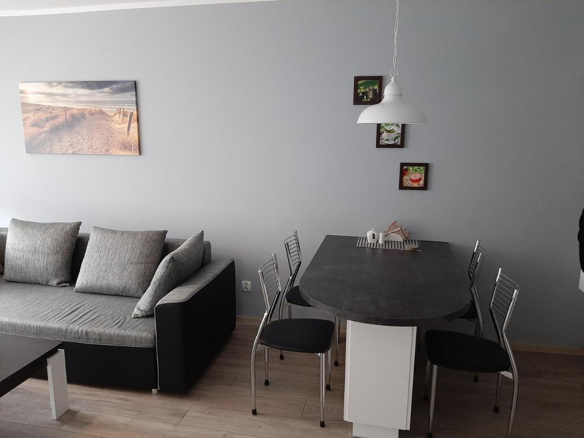 Apartament Caloroczny Blizej Morza Kołobrzeg Exteriör bild