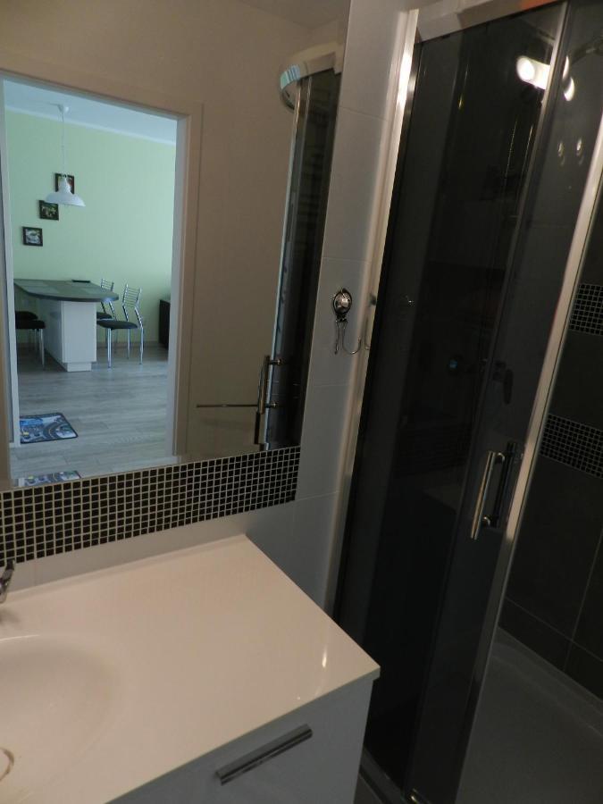 Apartament Caloroczny Blizej Morza Kołobrzeg Exteriör bild